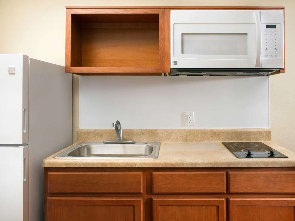 Woodspring Suites | North Charleston Airport I-526 Bilik gambar