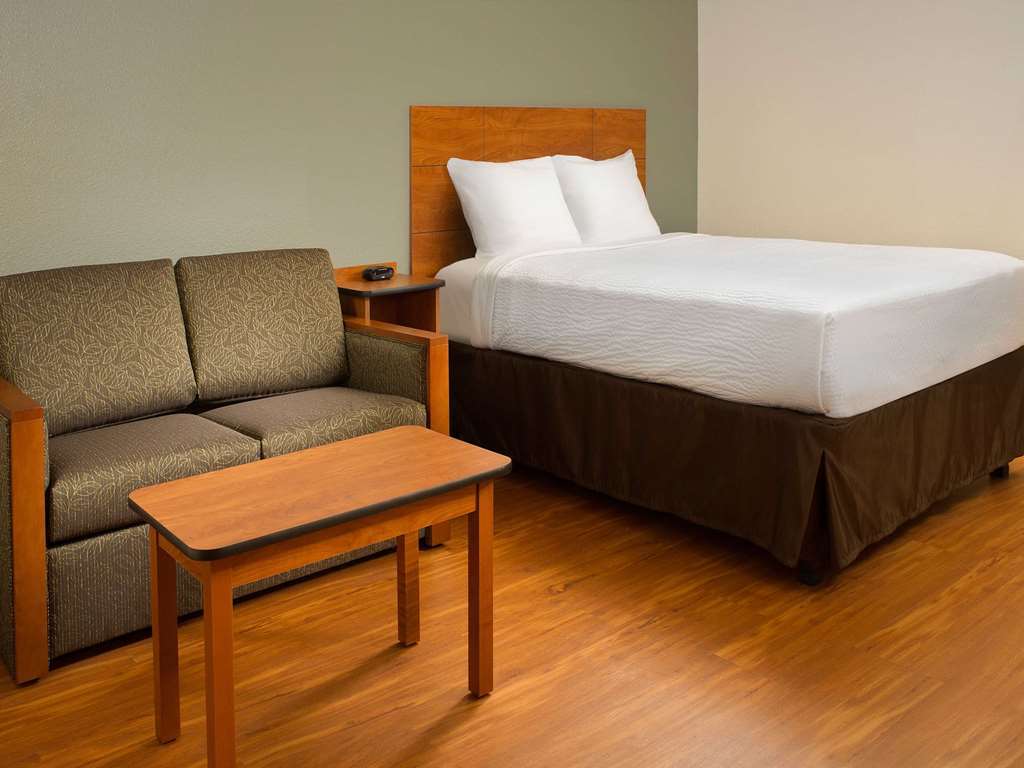 Woodspring Suites | North Charleston Airport I-526 Bilik gambar